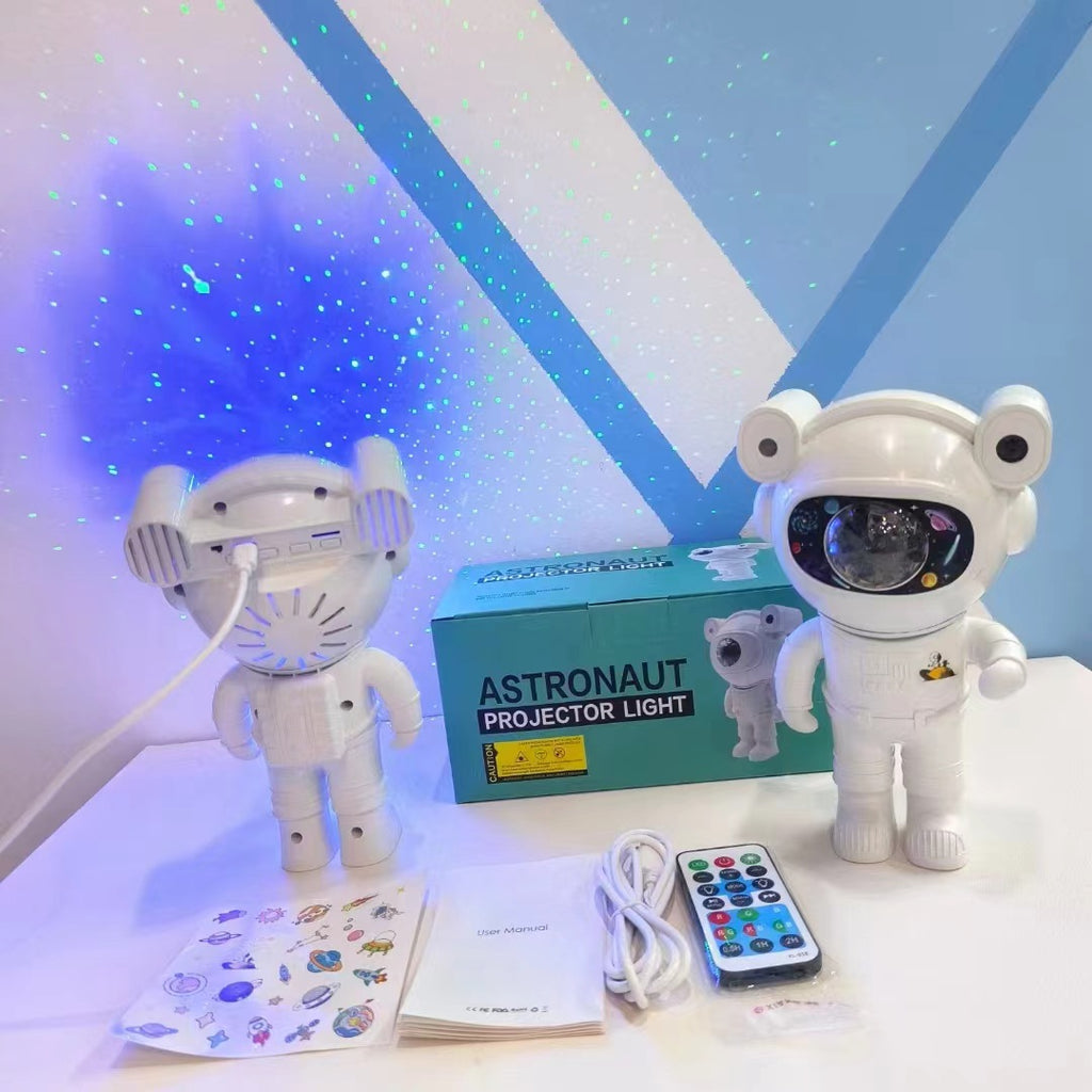 Astronaut projection lamp